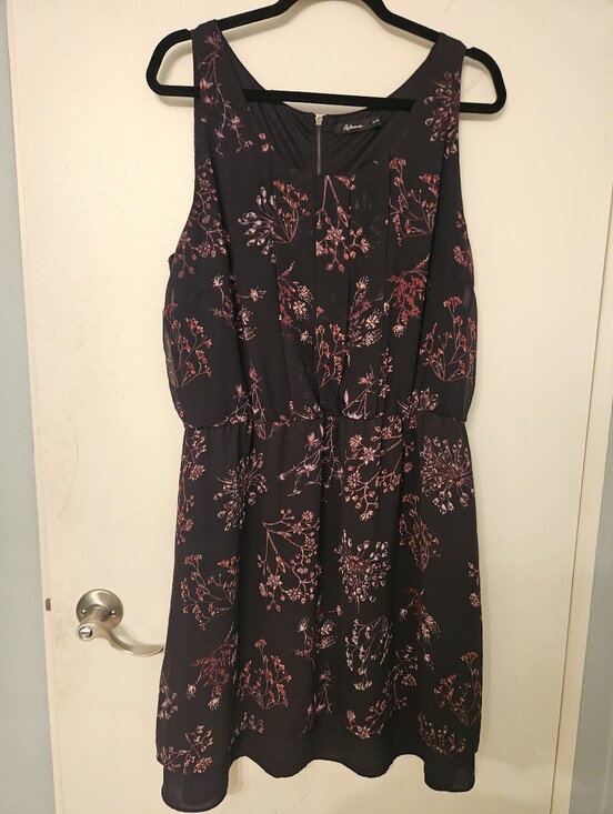 Reitmans Dresses & Skirts - Black Floral Dress